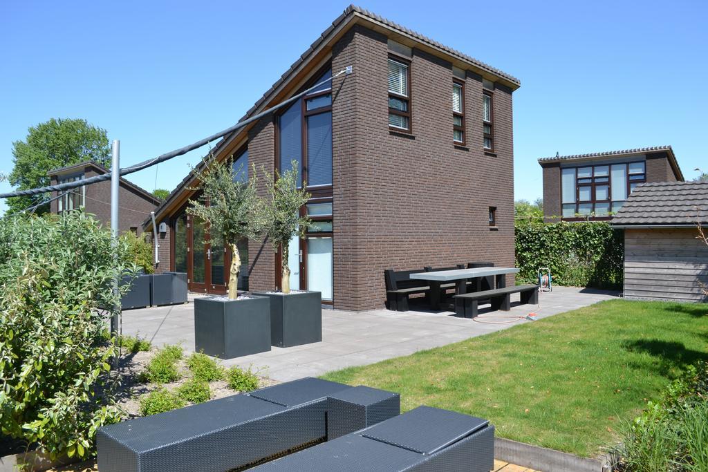 Vakantiehuis Olivia Schoorl Buitenkant foto